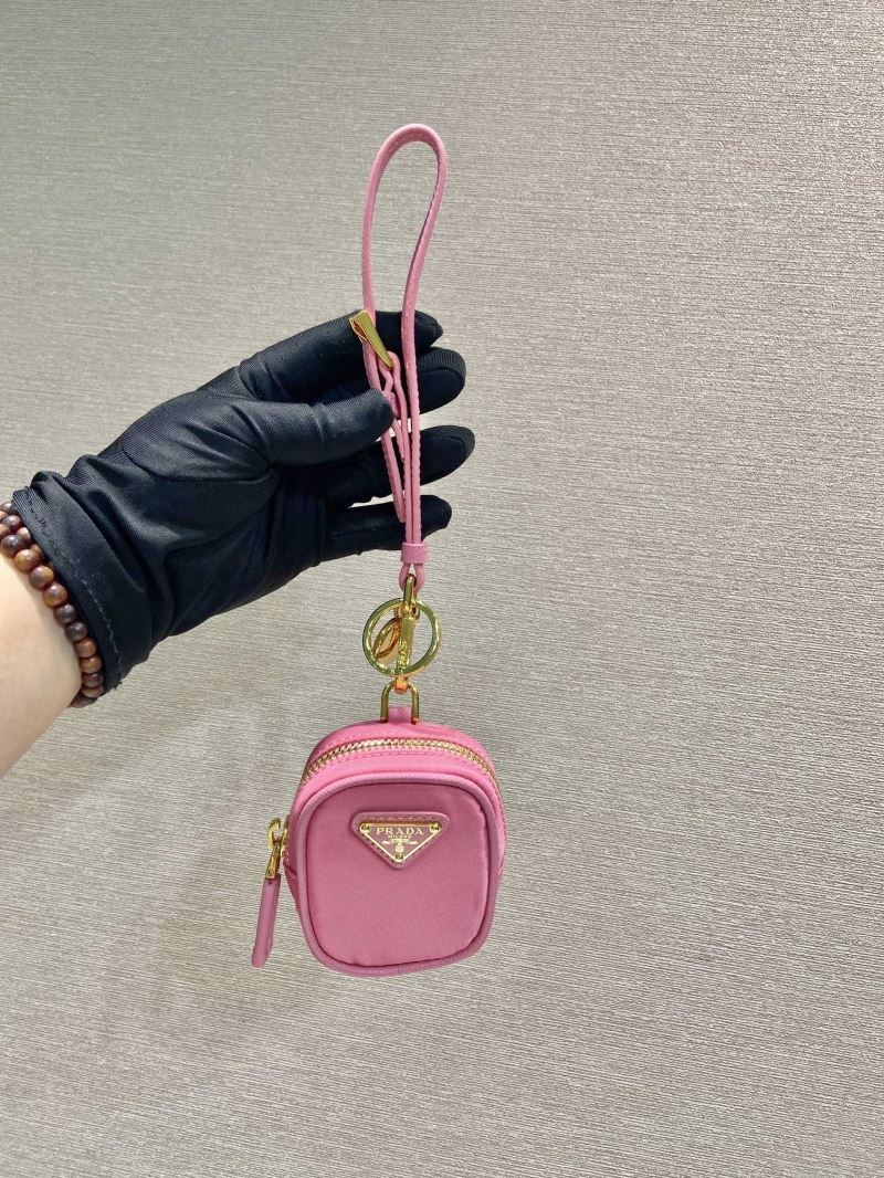 Pra*a wallets